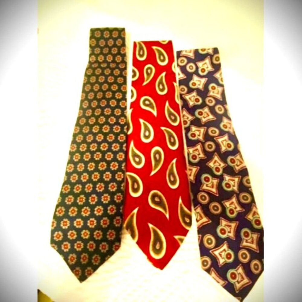 Robert Talbot And Halston Tie Lot Of 3 Red Blue Power Tie